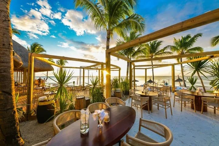 Buddha-Bar Beach at Sugar Beach — Bar in Mauritius