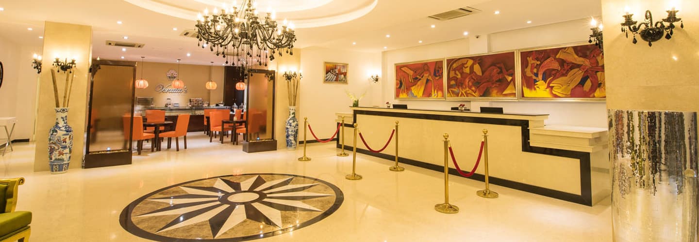 Palms Hotel